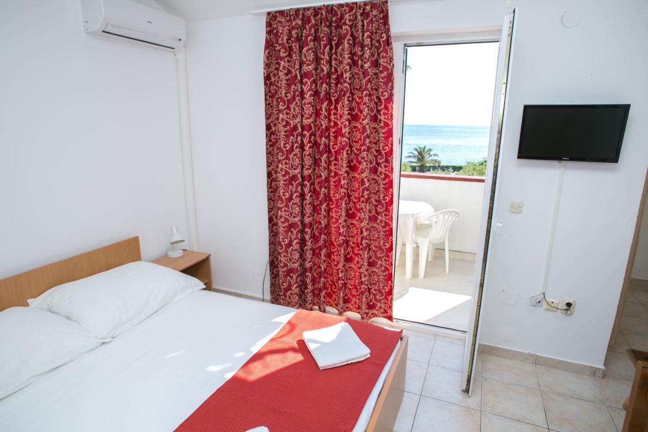 Apartments Ostrea - Mimoza نوفاليا المظهر الخارجي الصورة