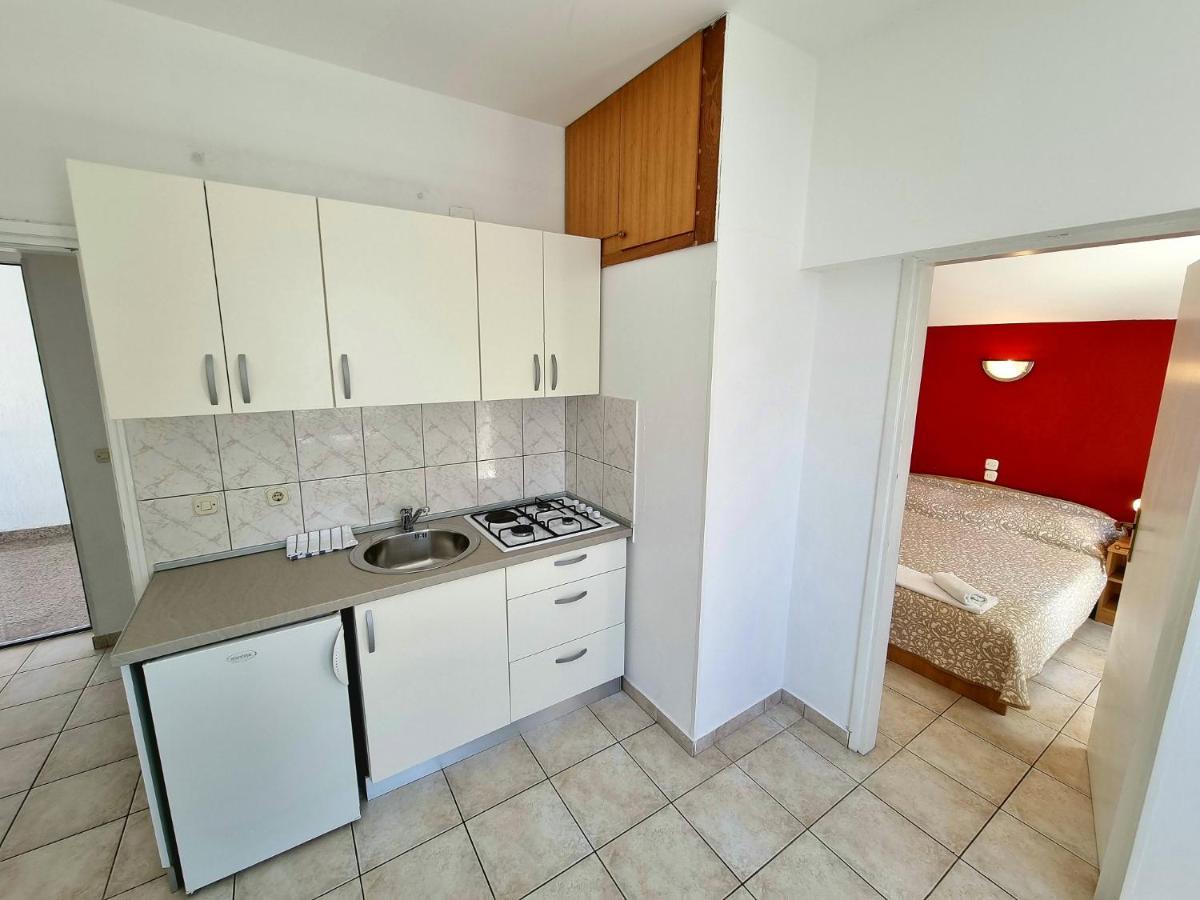 Apartments Ostrea - Mimoza نوفاليا المظهر الخارجي الصورة