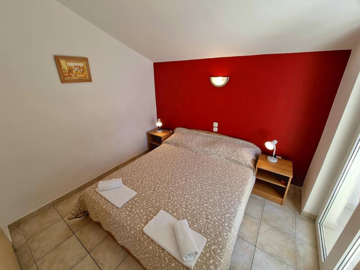 Apartments Ostrea - Mimoza نوفاليا المظهر الخارجي الصورة
