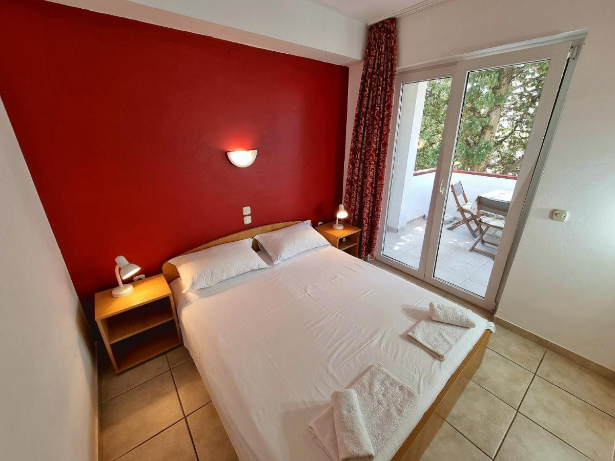 Apartments Ostrea - Mimoza نوفاليا المظهر الخارجي الصورة