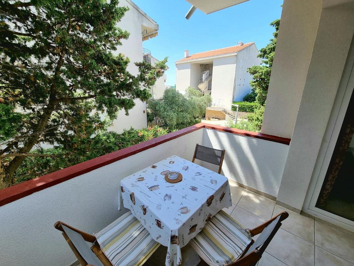 Apartments Ostrea - Mimoza نوفاليا المظهر الخارجي الصورة