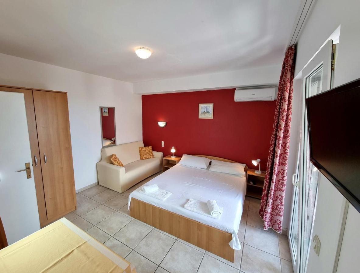 Apartments Ostrea - Mimoza نوفاليا المظهر الخارجي الصورة