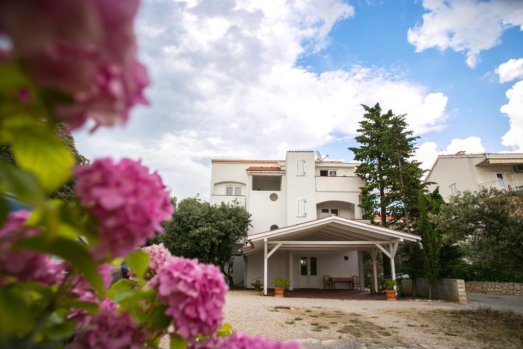 Apartments Ostrea - Mimoza نوفاليا المظهر الخارجي الصورة